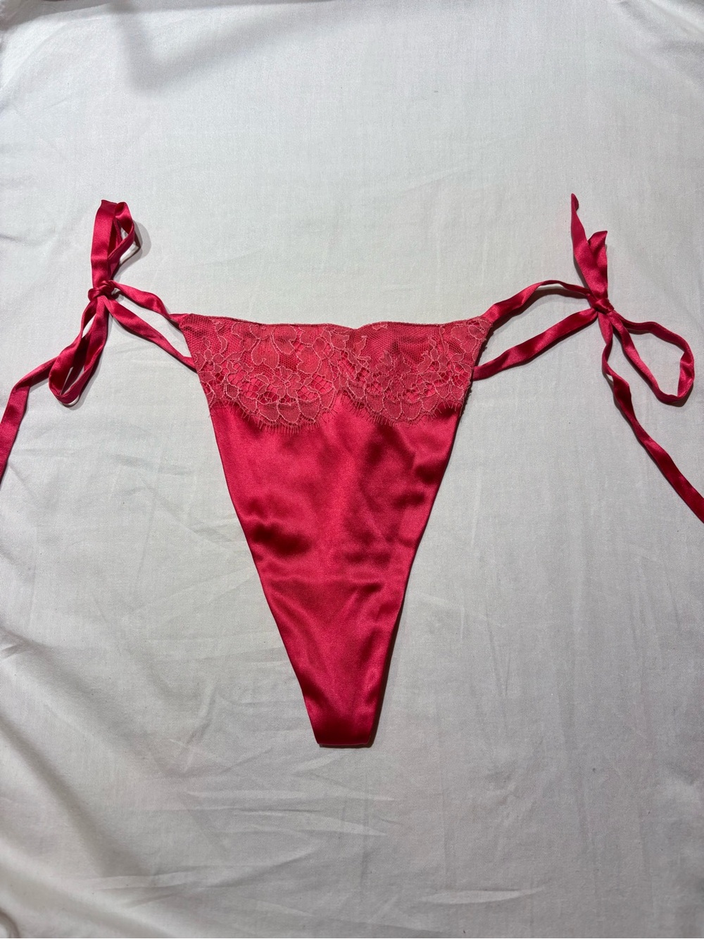 Vintage NWT Victoria's Secret Pink Silk Lace Tie-Side Thong
